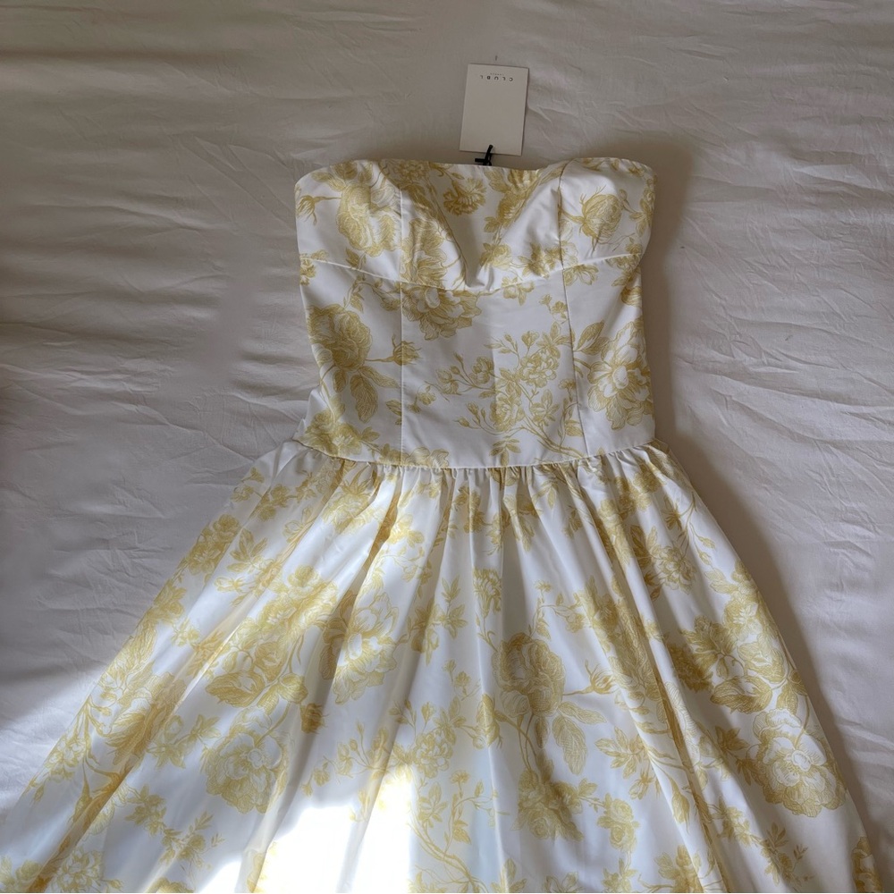 Brand New- Club L London Bluebell Lemon Poplin Drop Waist Midi Dress 🍋✨ - Picture 12 of 16